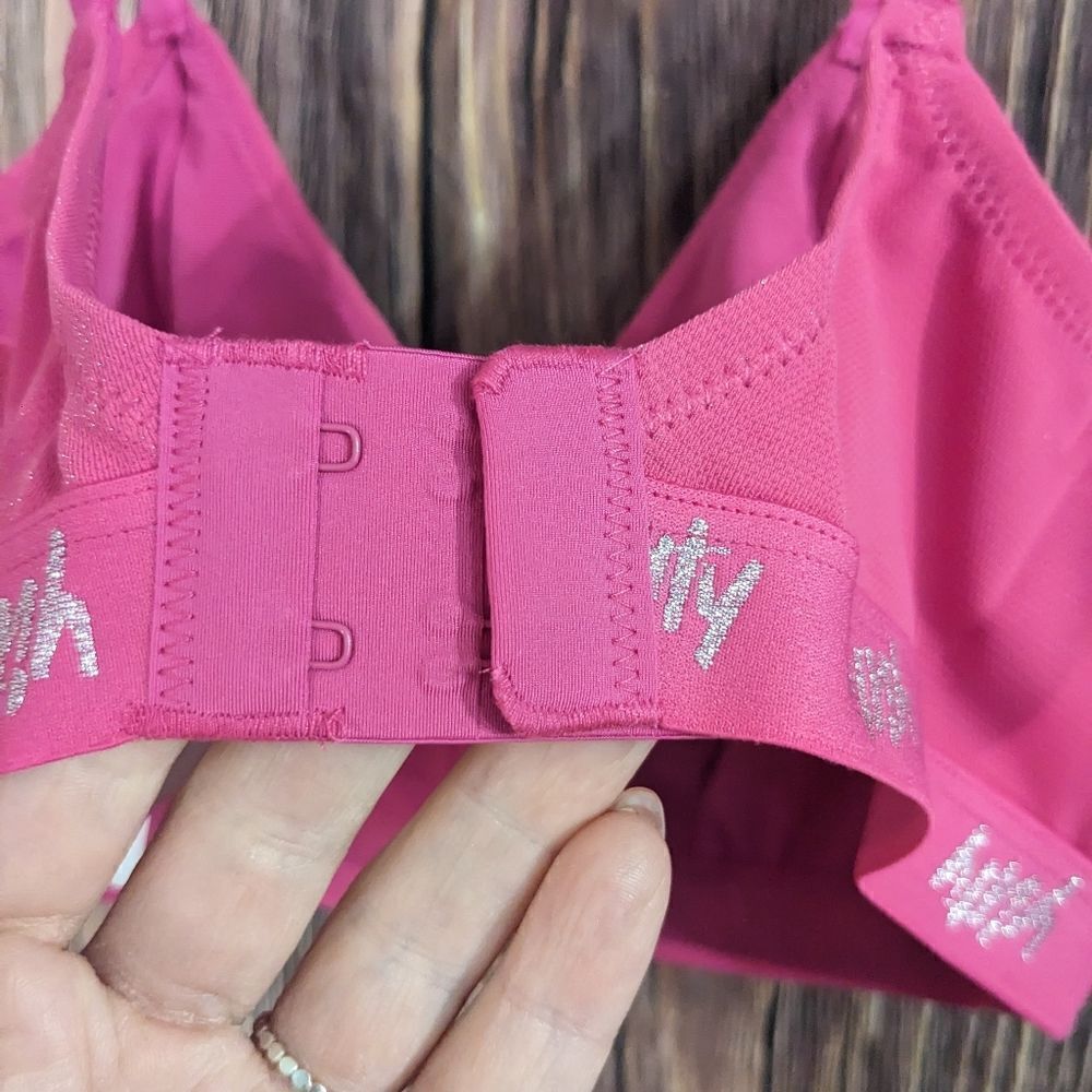 Fabletics Bralette - Picture 9 of 16